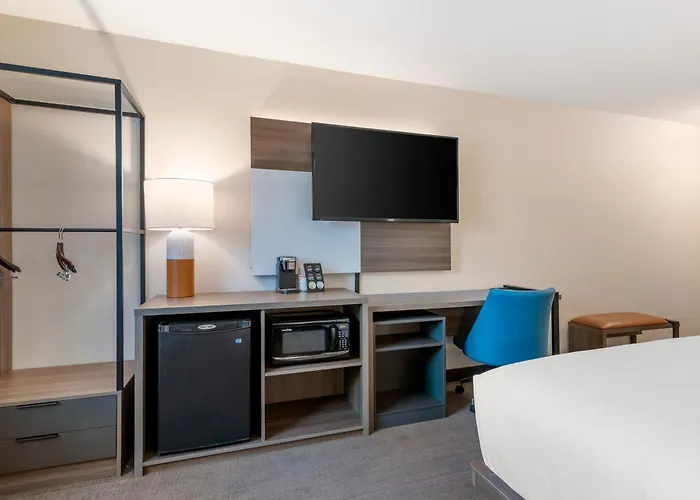 Comfort Inn & Suites Saratoga Springs