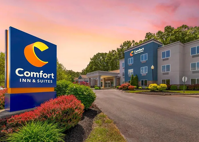 Comfort Inn & Suites Saratoga Springs