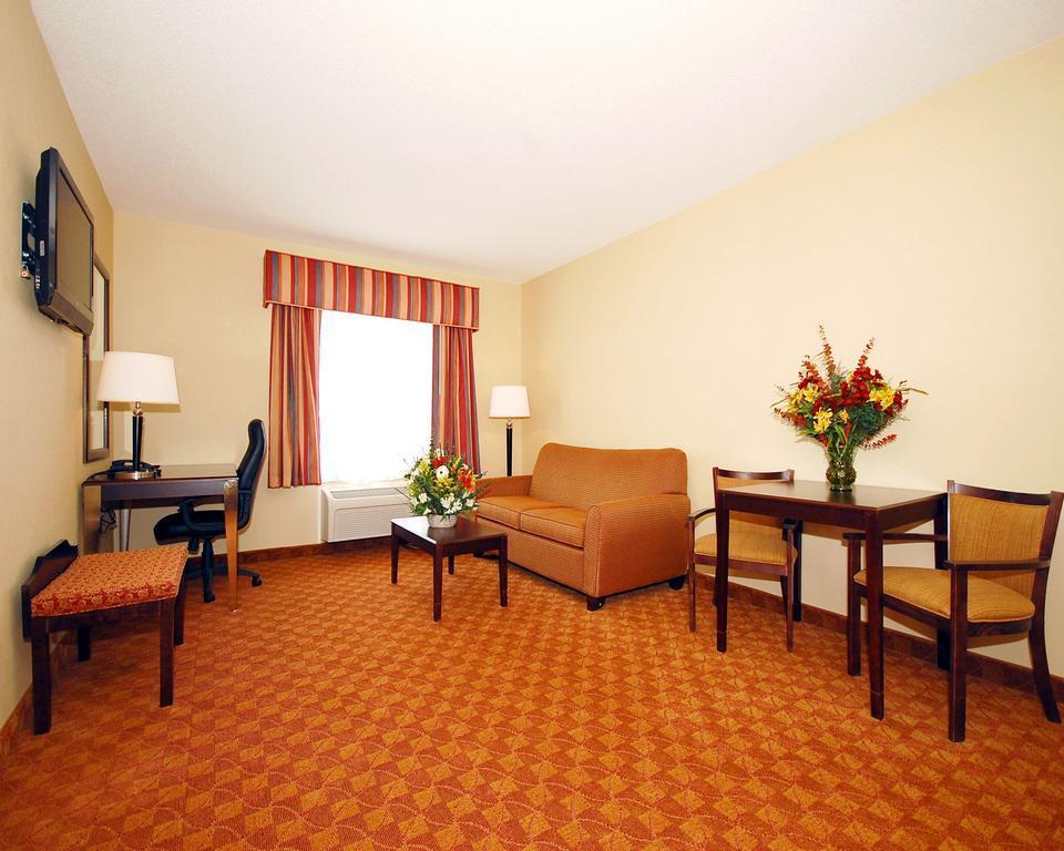 Comfort & Saratoga Springs