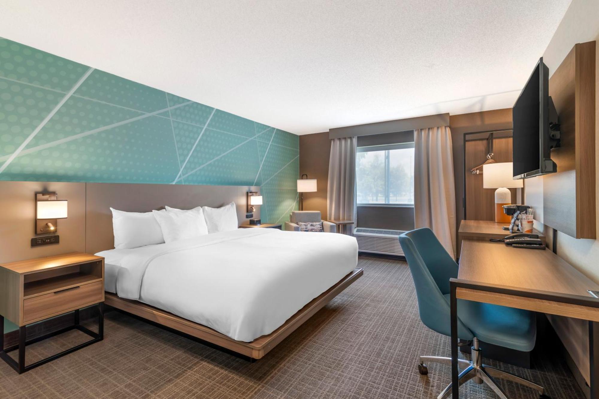 Hotel Comfort & 3*